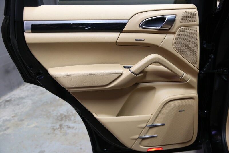 2012 Porsche Cayenne Plainview NY