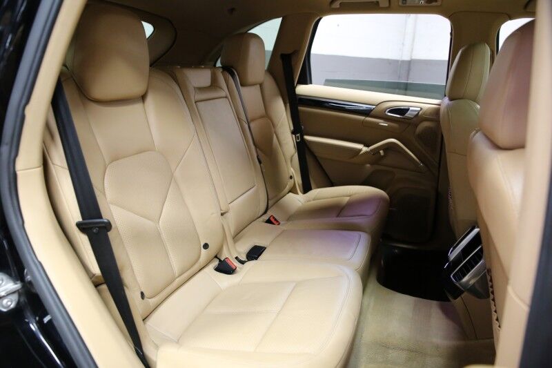 2012 Porsche Cayenne Plainview NY