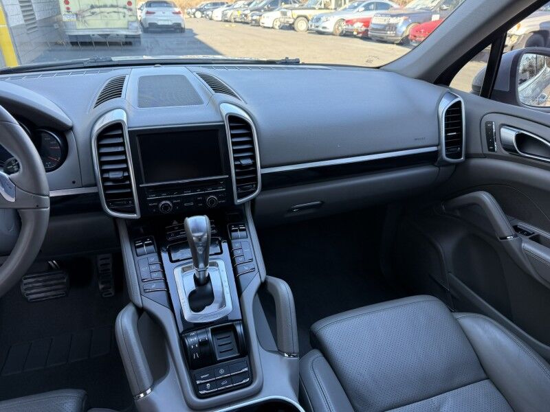 2012 Porsche Cayenne Willow Grove PA