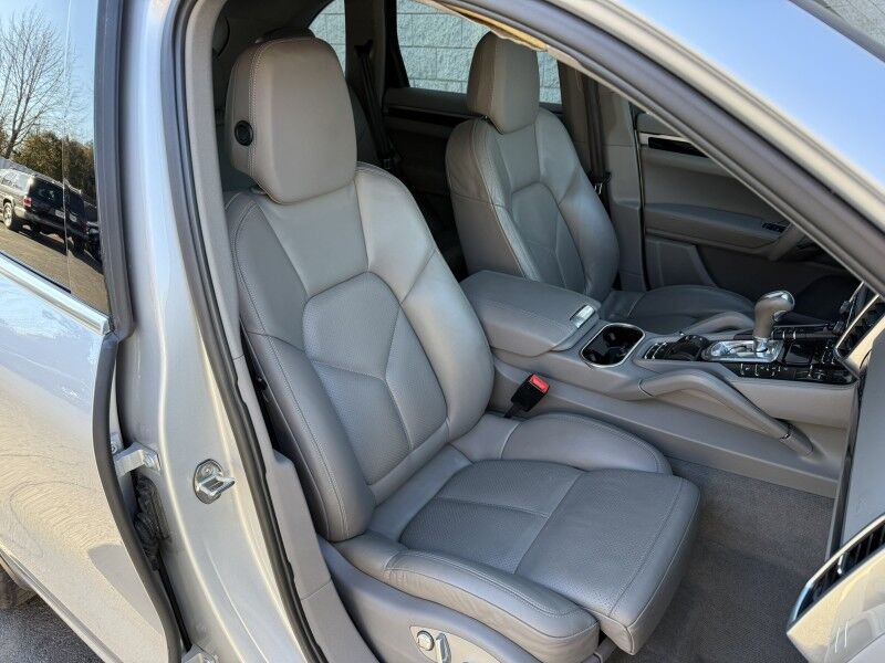 2012 Porsche Cayenne Willow Grove PA
