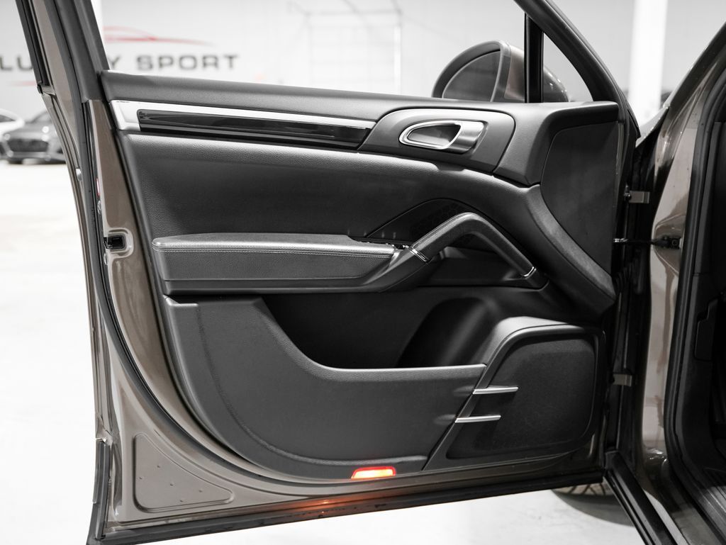 2012 Porsche Cayenne Base Tigard OR