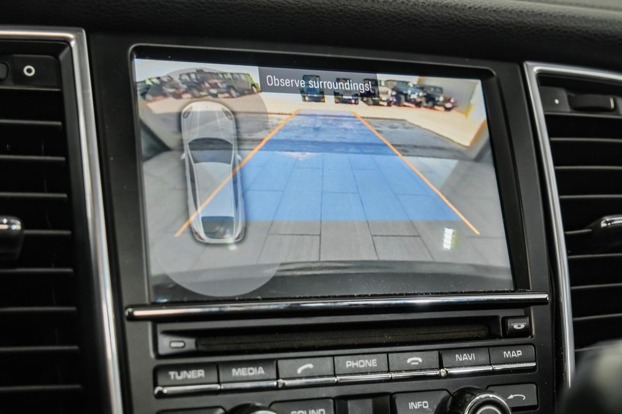 2012 Porsche Panamera 4 AWD PREMIUM PKG NAVIGATION SUNROOF LEATHER HEATED SEATS REAR CAMERA Carrollton TX