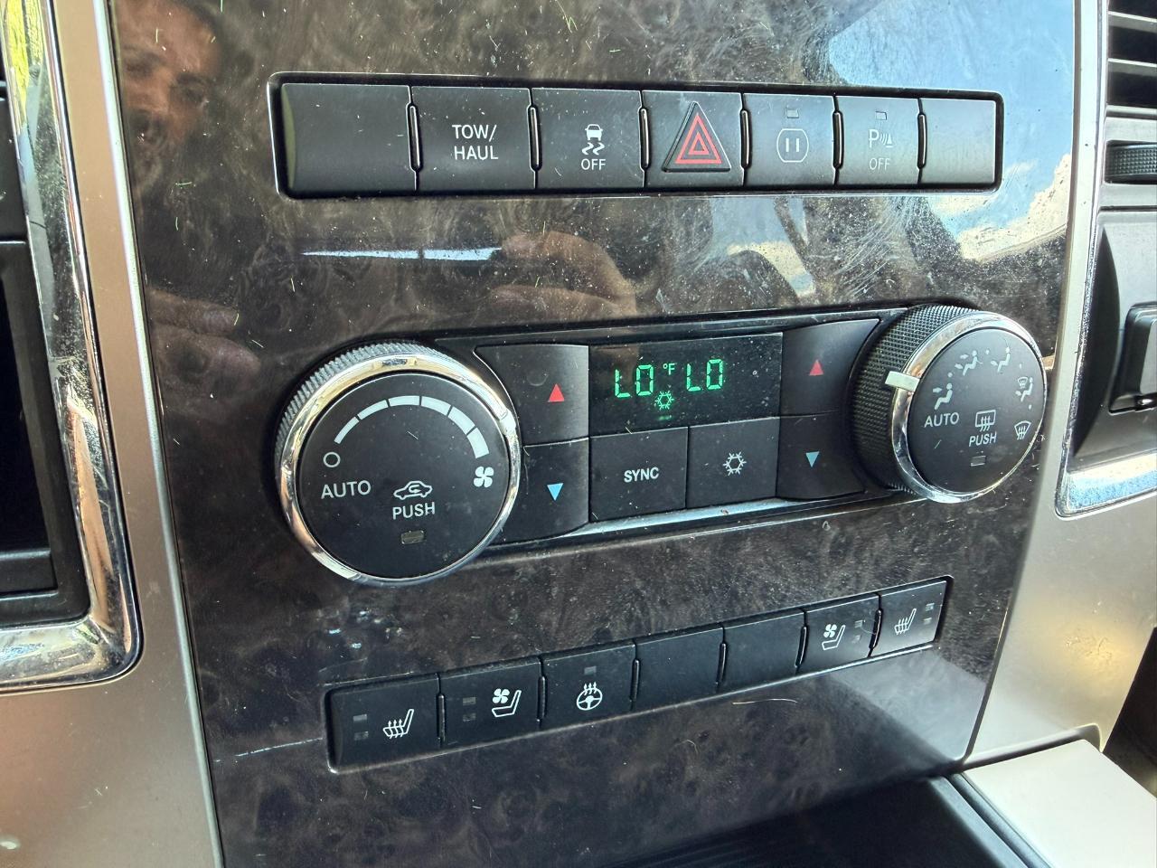 2012 RAM 1500 2WD Crew Cab 140.5" Laramie Longhorn Edition Jacksonville FL