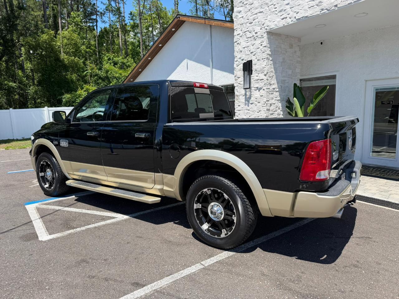 2012 RAM 1500 2WD Crew Cab 140.5" Laramie Longhorn Edition Jacksonville FL