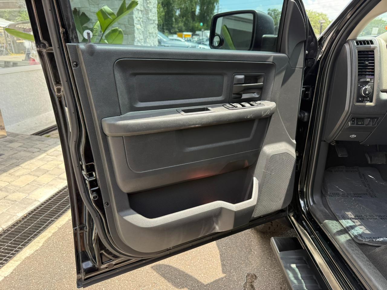 2012 RAM 1500 2WD Quad Cab 140.5" ST Jacksonville FL