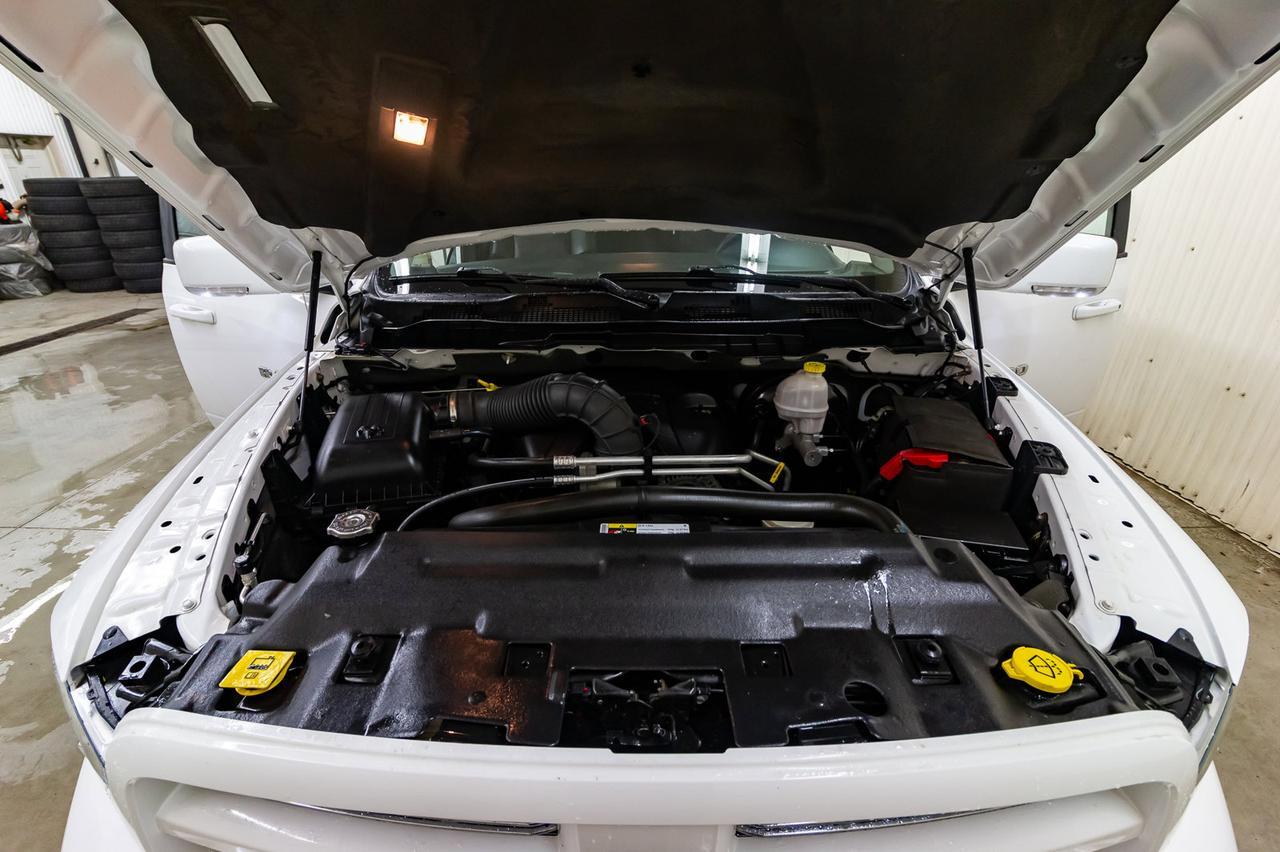 2012 Ram 1500 4x4 Crew Cab Sport Red Deer AB