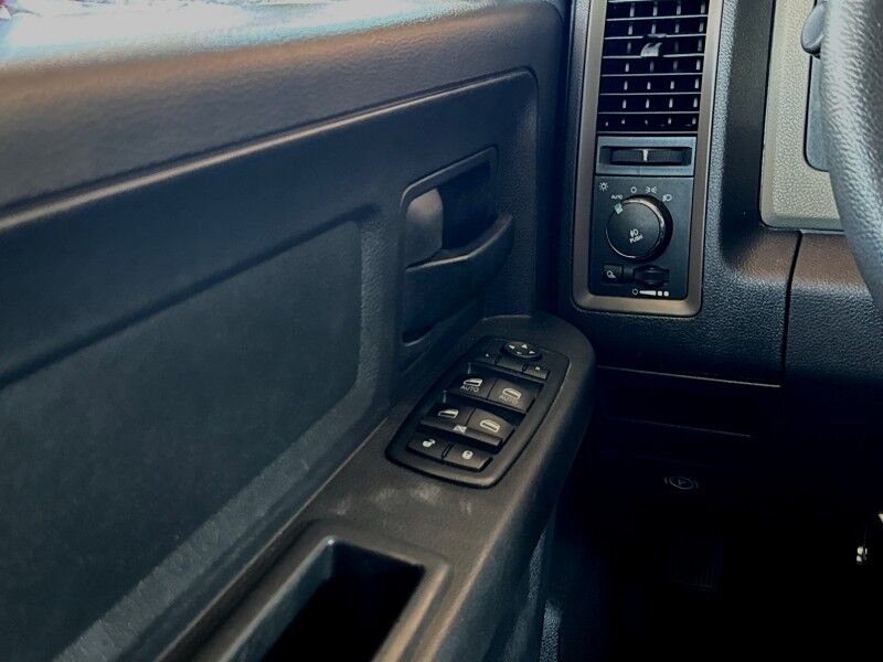 2012 Ram 1500 4x4 Quad Cab Express Arlington VA