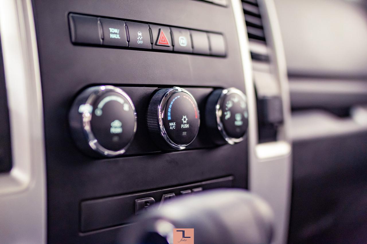 2012 Ram 1500 4x4 Quad Cab Sport HEMI Red Deer AB