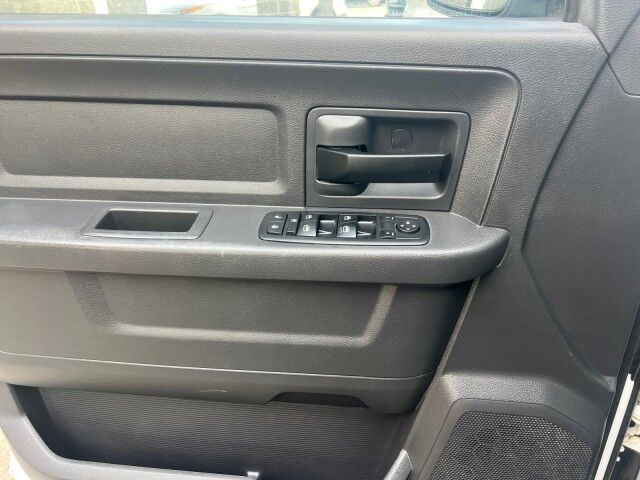 2012 Ram 1500 Tradesman photo 17