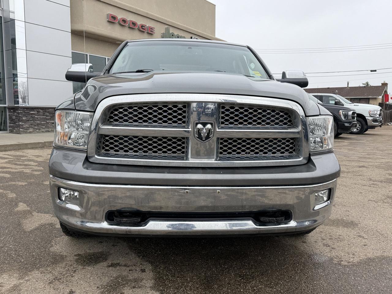 2012 Ram 1500 Laramie Crew Cab 4WD | V8 HEMI | NAV | RamBox | Leather Heated Vented Seats | Remote Start Redwater AB