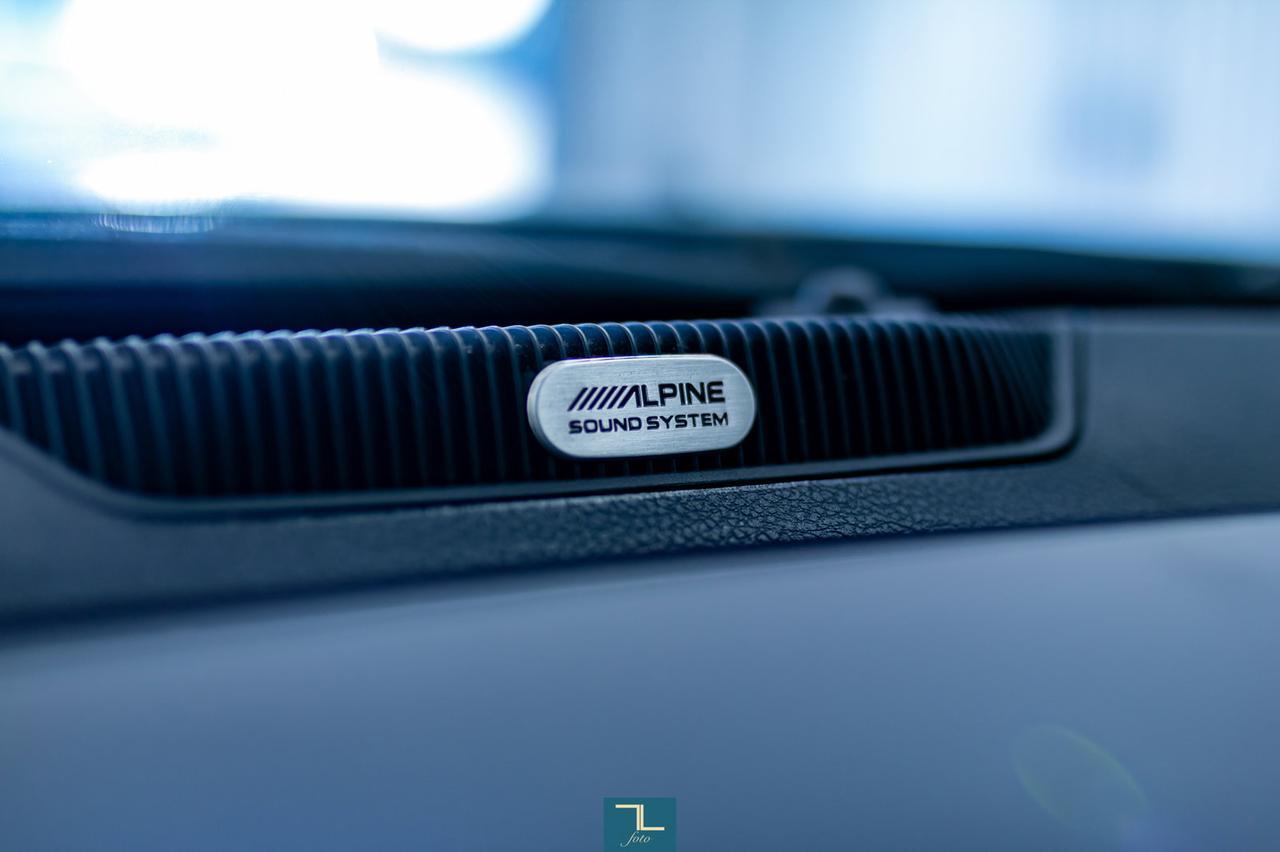 2012 Ram 2500 4x4 Crew Cab Laramie Longbox Diesel Leather Roof Nav Red Deer AB