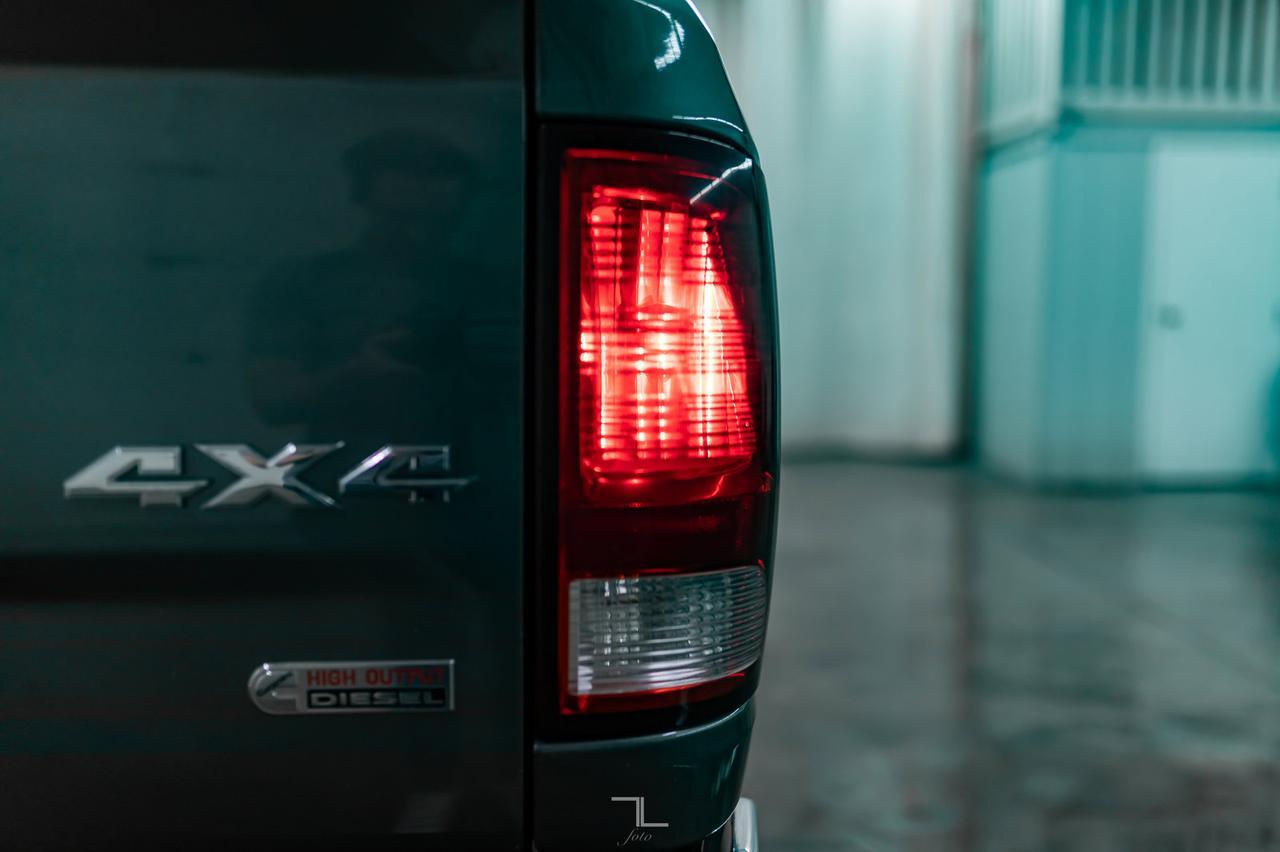 2012 Ram 2500 4x4 Crew Cab Longhorn Diesel Leather Roof Nav Red Deer AB