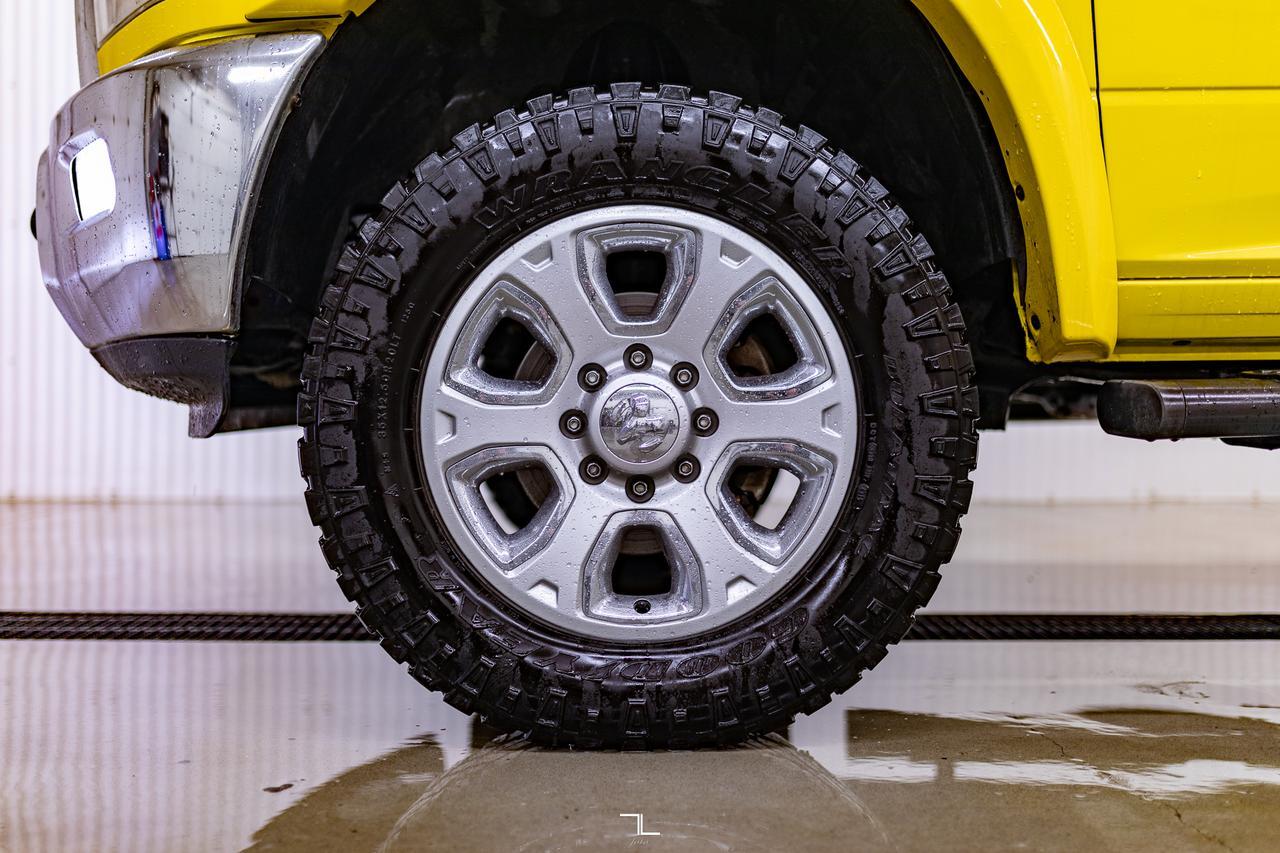 2012 Ram 2500 4x4 Crew Cab SLT Diesel Roof Bcam Red Deer AB