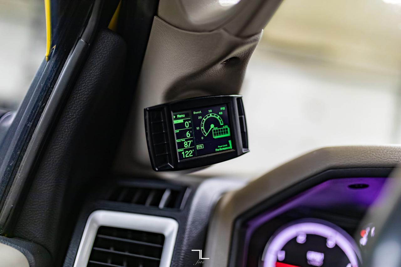 2012 Ram 2500 4x4 Crew Cab SLT Diesel Roof Bcam Red Deer AB