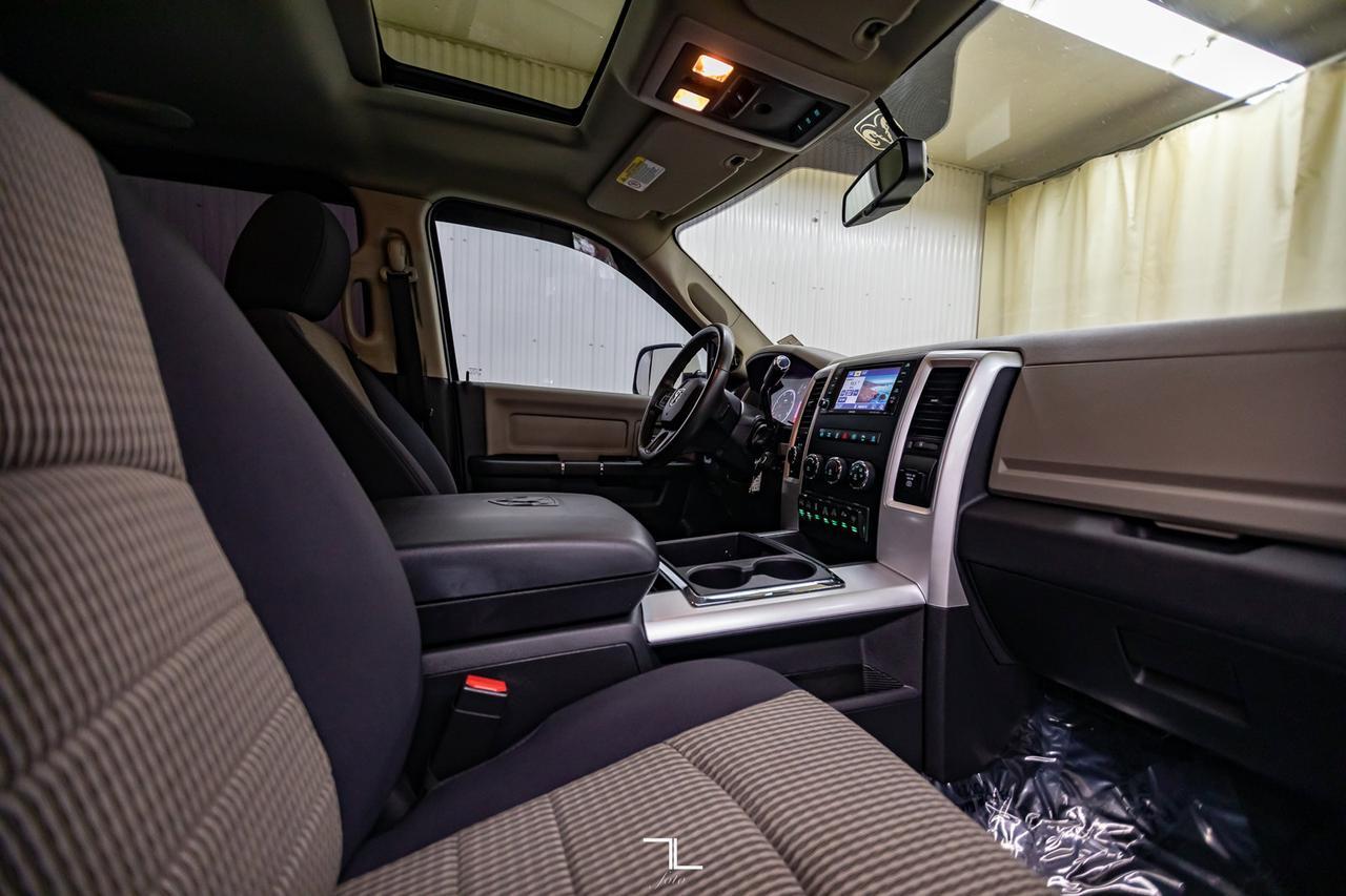 2012 Ram 2500 4x4 Crew Cab SLT Diesel Roof Bcam Red Deer AB