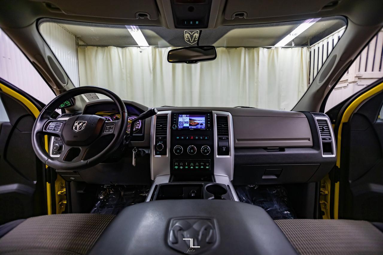 2012 Ram 2500 4x4 Crew Cab SLT Diesel Roof Bcam Red Deer AB