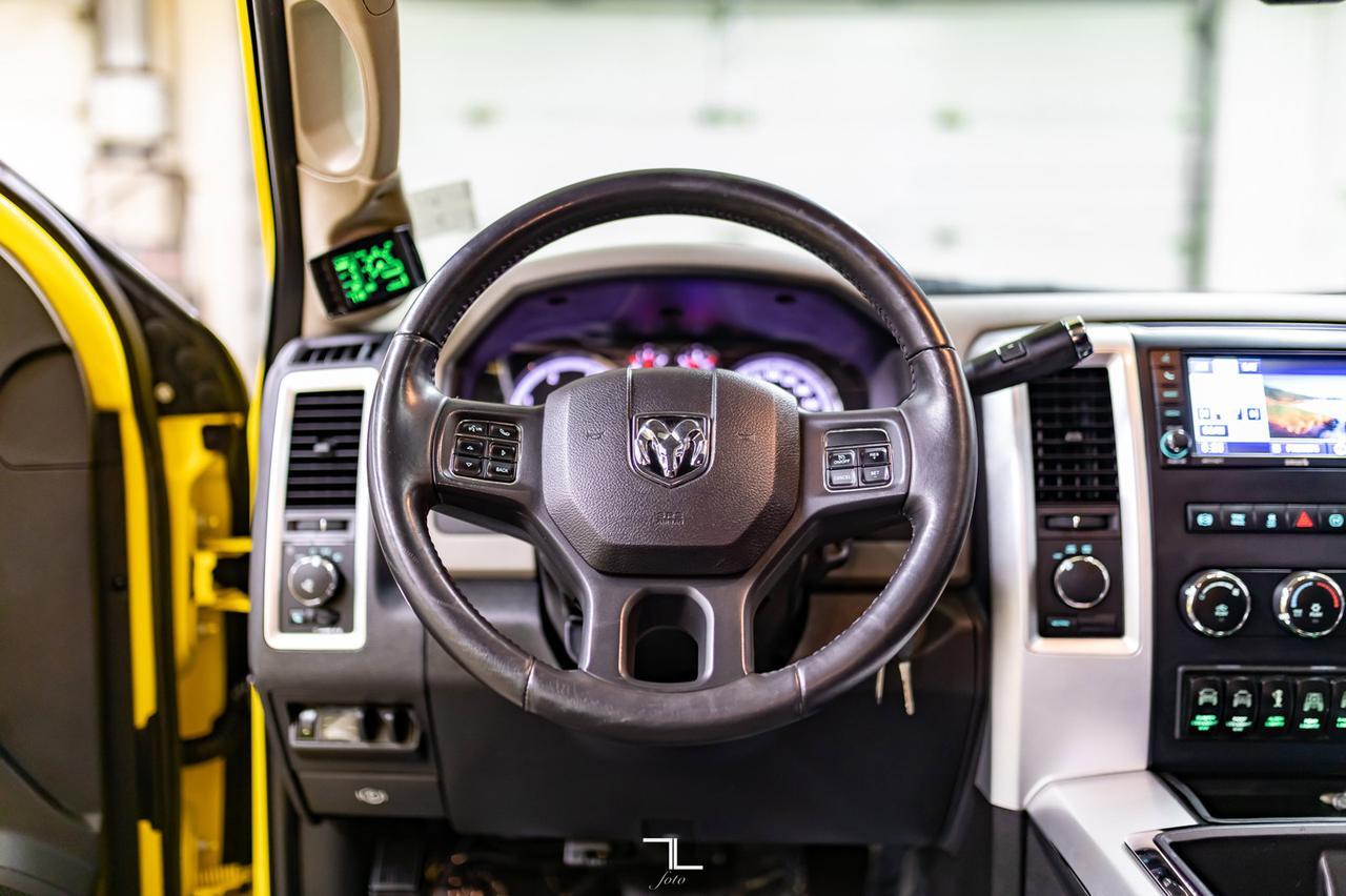 2012 Ram 2500 4x4 Crew Cab SLT Diesel Roof Bcam Red Deer AB