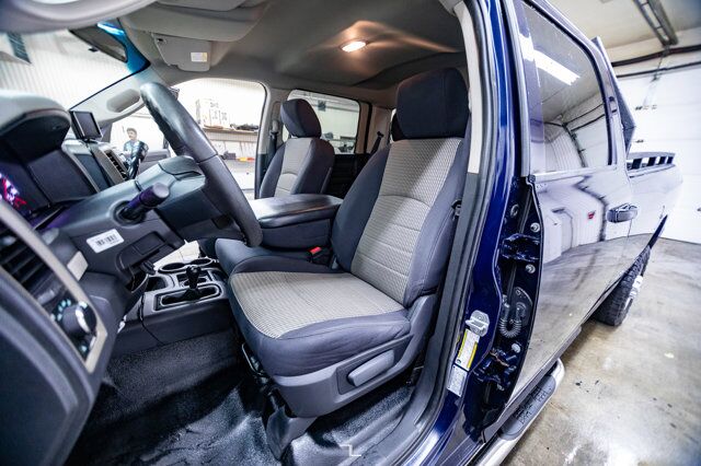 2012 Ram 2500 4x4 Crew Cab SXT Longbox HEMI BCam Red Deer AB