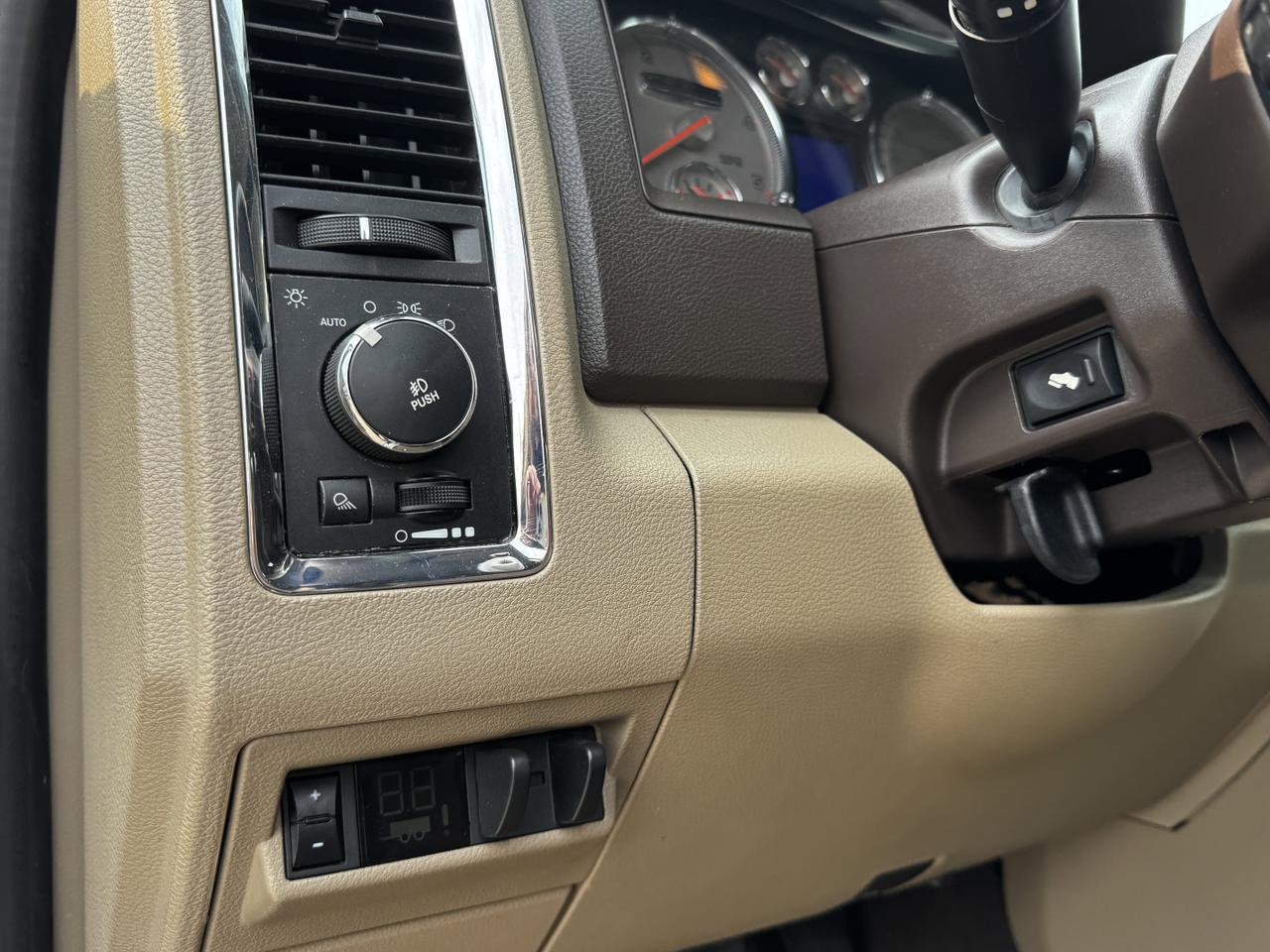 2012 Ram 2500 Laramie Longhorn Crew Cab 4x4 | Diesel | Well Maintained | NAV | Heated Seats Redwater AB