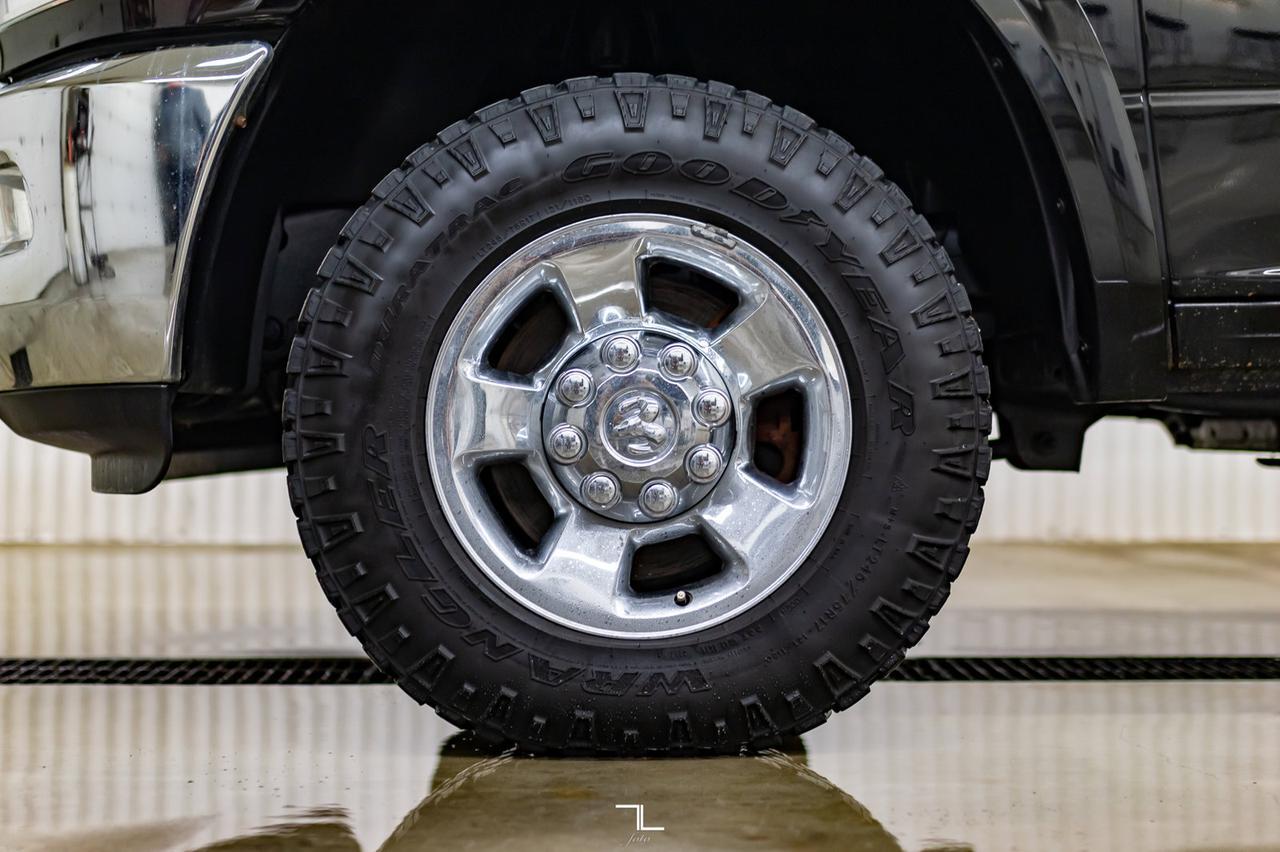 2012 Ram 3500 4x4 Crew Cab Laramie Diesel Leather Roof Nav Red Deer AB