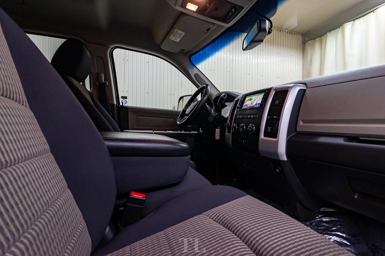 2012 Ram 3500 4x4 Crew Cab SLT Diesel Dually Nav BCam Red Deer AB
