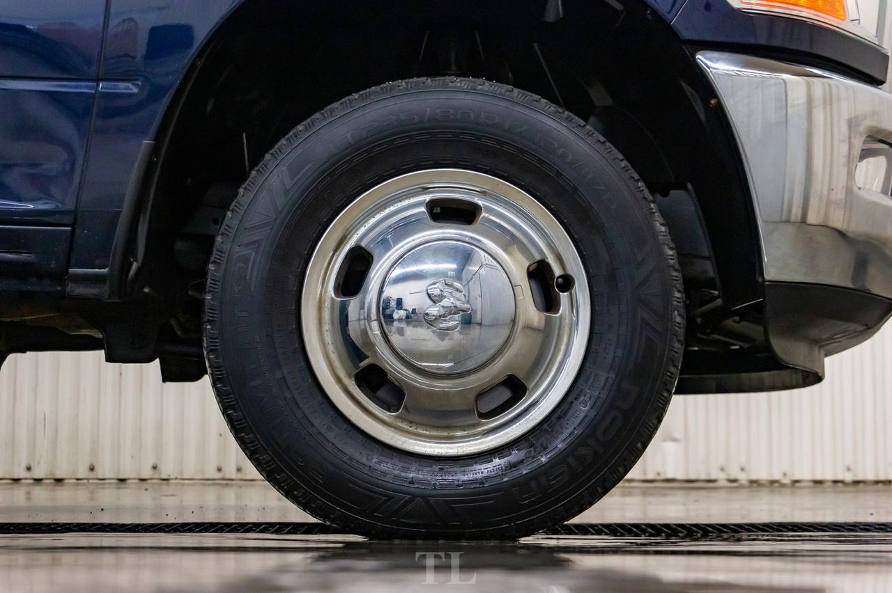 2012 Ram 3500 4x4 Crew Cab SLT Diesel Dually Nav BCam Red Deer AB