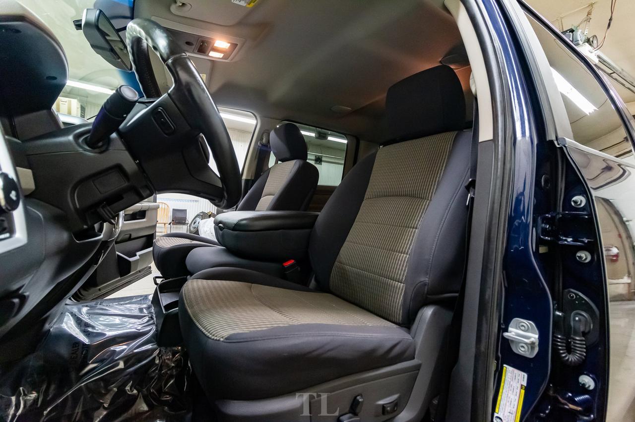 2012 Ram 3500 4x4 Crew Cab SLT Diesel Dually Nav BCam Red Deer AB