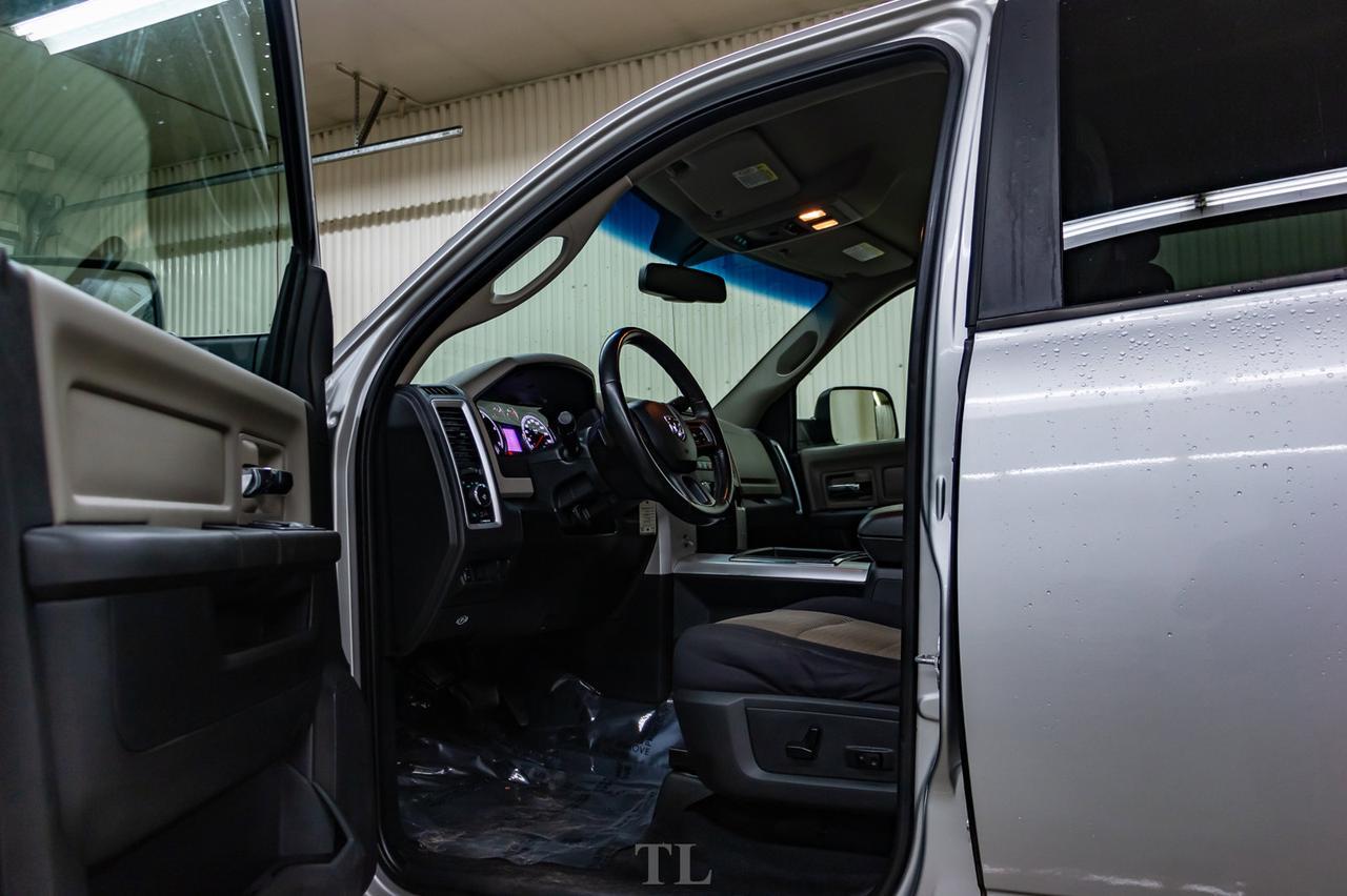 2012 Ram 3500 4x4 Crew Cab SLT Diesel Red Deer AB