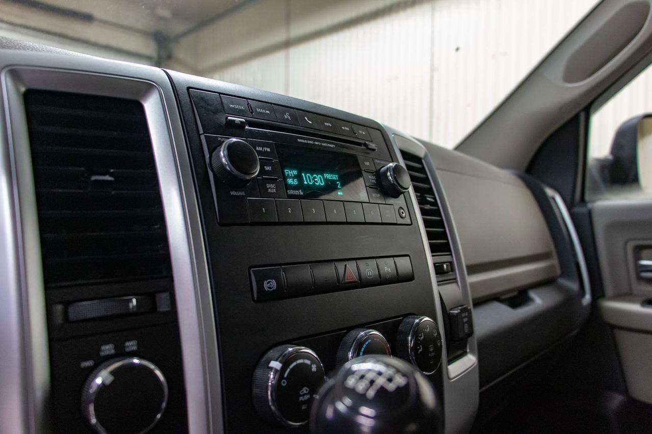 2012 Ram 3500 4x4 Crew Cab SLT Dually Diesel Manual Red Deer AB