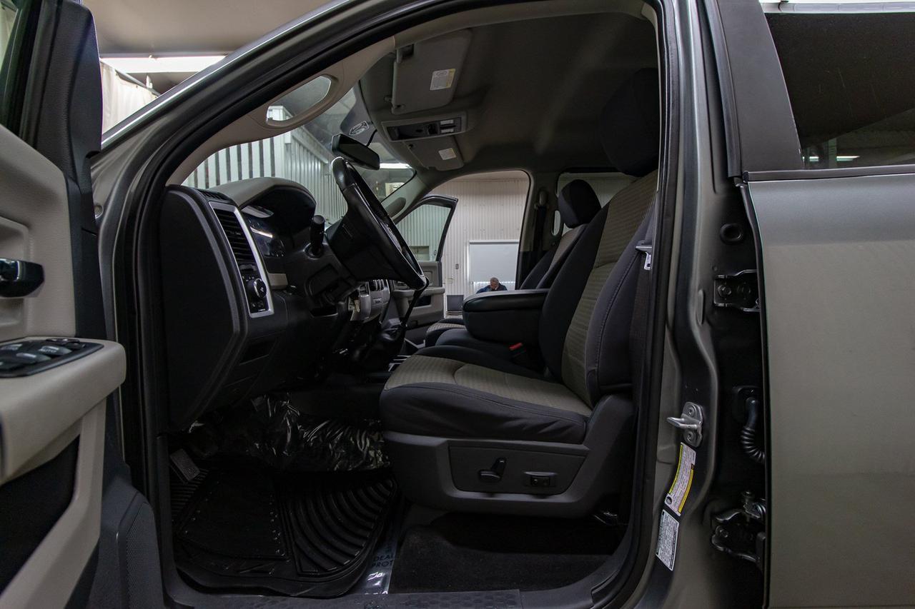 2012 Ram 3500 4x4 Crew Cab SLT Dually Diesel Manual Red Deer AB