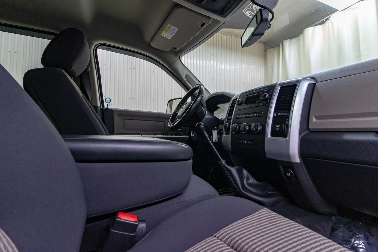 2012 Ram 3500 4x4 Crew Cab SLT Dually Diesel Manual Red Deer AB