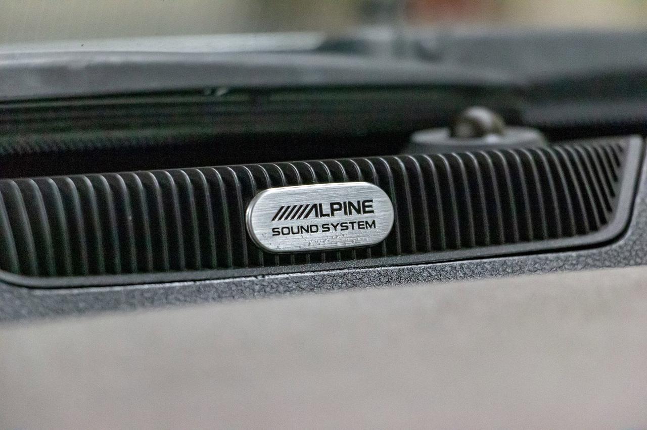 2012 Ram 3500 4x4 Crew Cab SLT Dually Diesel Manual Red Deer AB