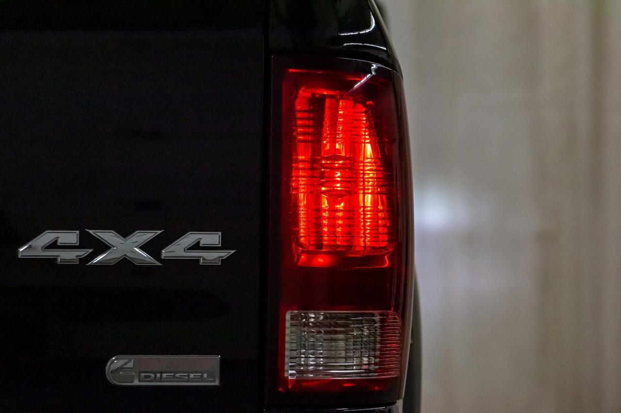 2012 Ram 3500 4x4 Crew Cab ST Diesel Lift BCam Red Deer AB