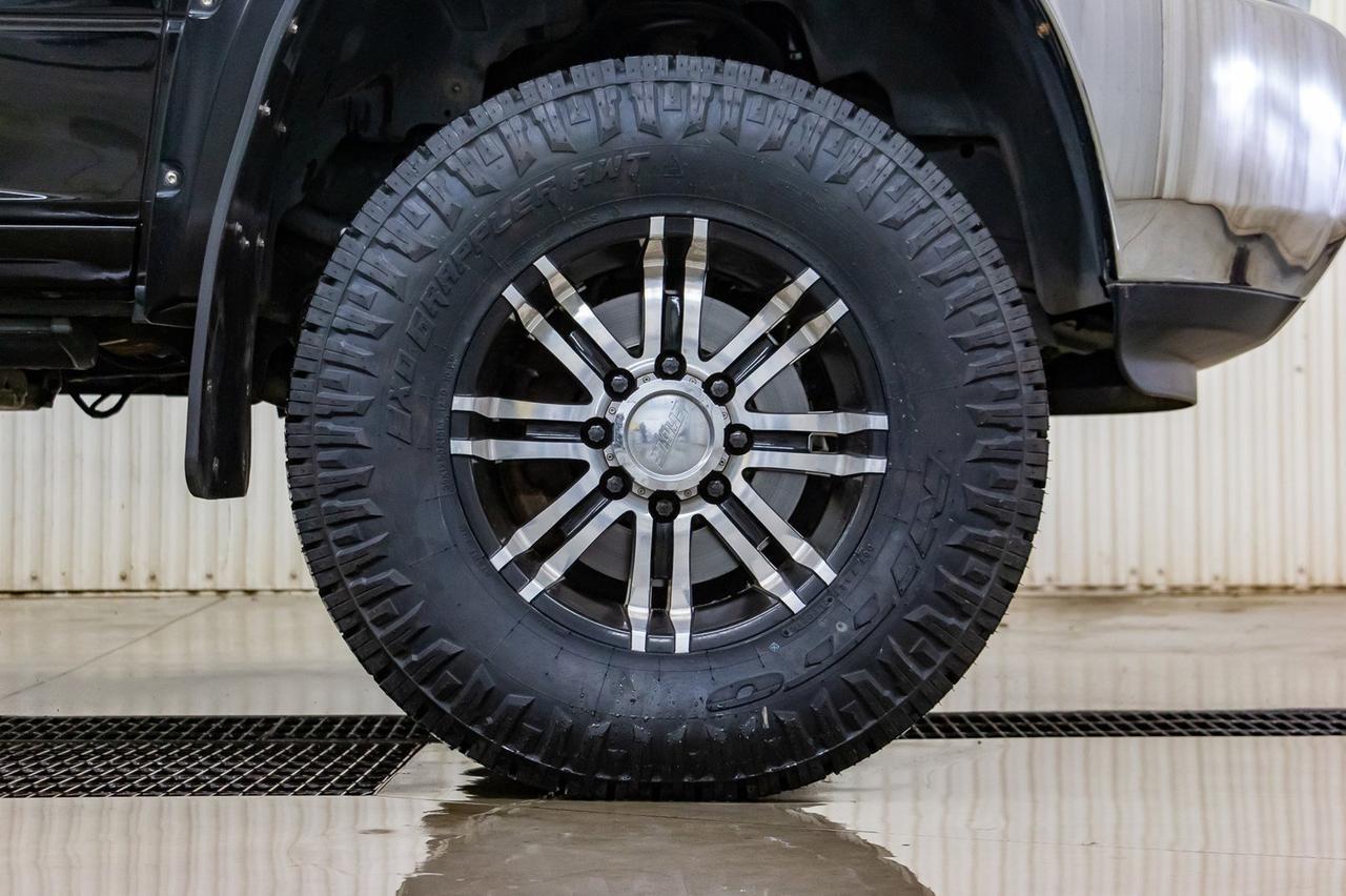 2012 Ram 3500 4x4 Crew Cab ST Diesel Lift BCam Red Deer AB