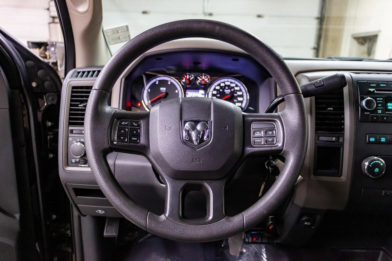 2012 Ram 3500 4x4 Crew Cab ST Diesel Lift BCam Red Deer AB