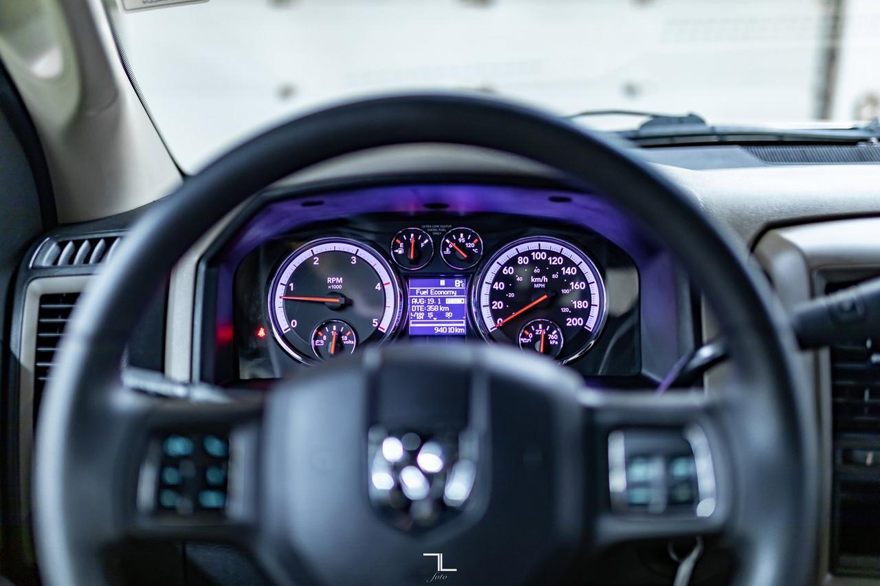 2012 Ram 3500 4x4 Crew Cab STX Dually Diesel Red Deer AB