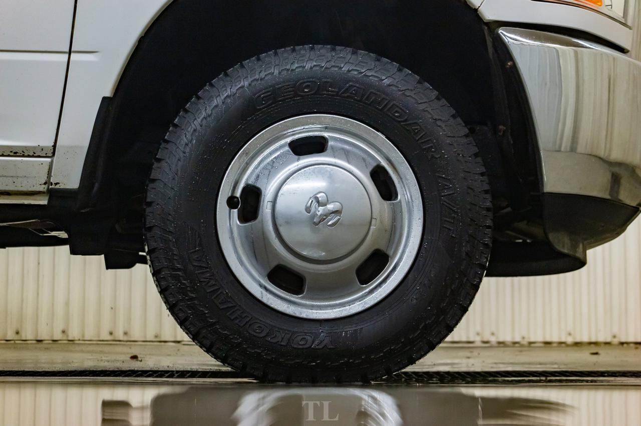 2012 Ram 3500 4x4 Crew Cab SXT Deck Diesel Power Liftgate Red Deer AB