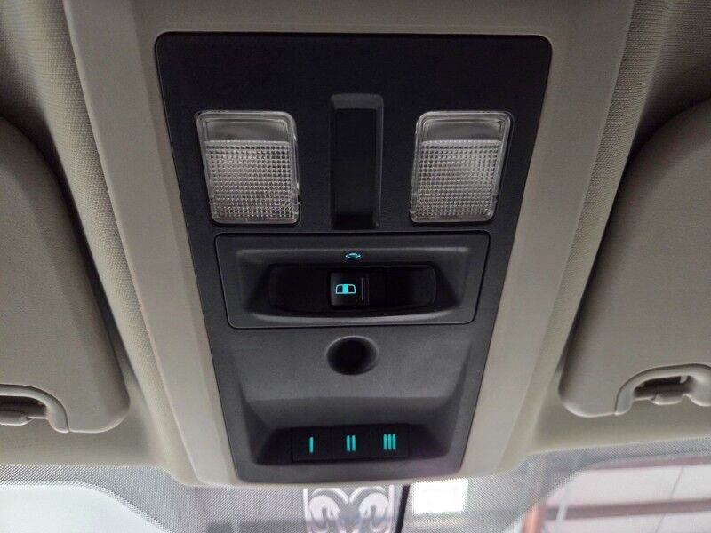 2012 Ram 3500 Big Horn 6 Speed Manual Dually 6.7L Diesel New 20in Wheels 35in Tires Arlington TX