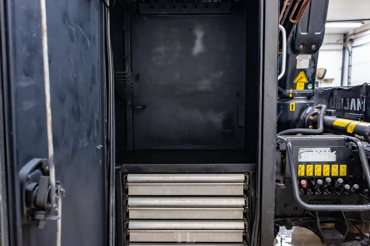 2012 Ram 5500 4x4 Crew Cab SLT Picker Diesel Red Deer AB