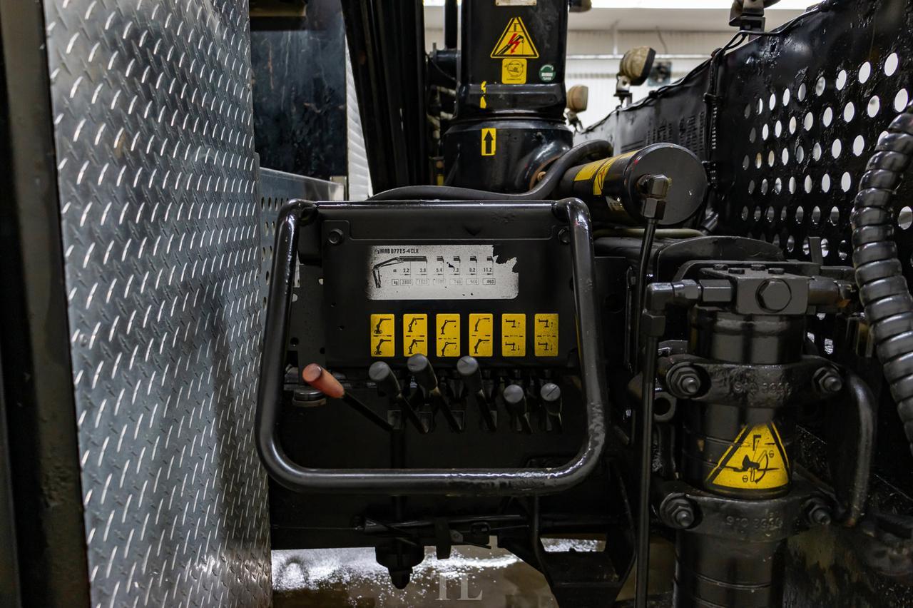 2012 Ram 5500 4x4 Crew Cab SLT Picker Diesel Red Deer AB