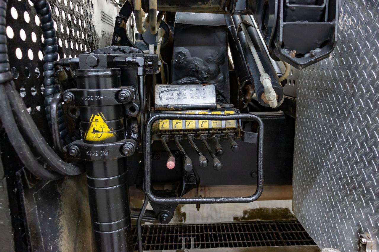 2012 Ram 5500 4x4 Crew Cab SLT Picker Diesel Red Deer AB