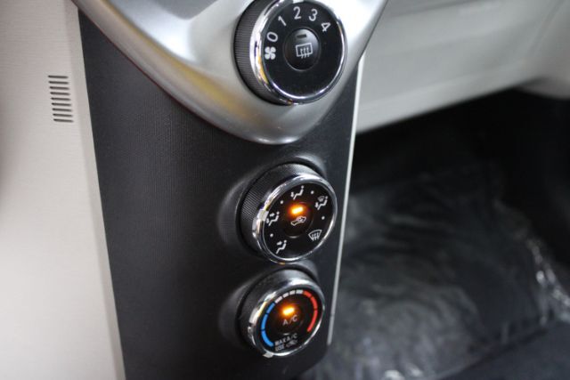 2012 Scion iQ BASE Chantilly VA