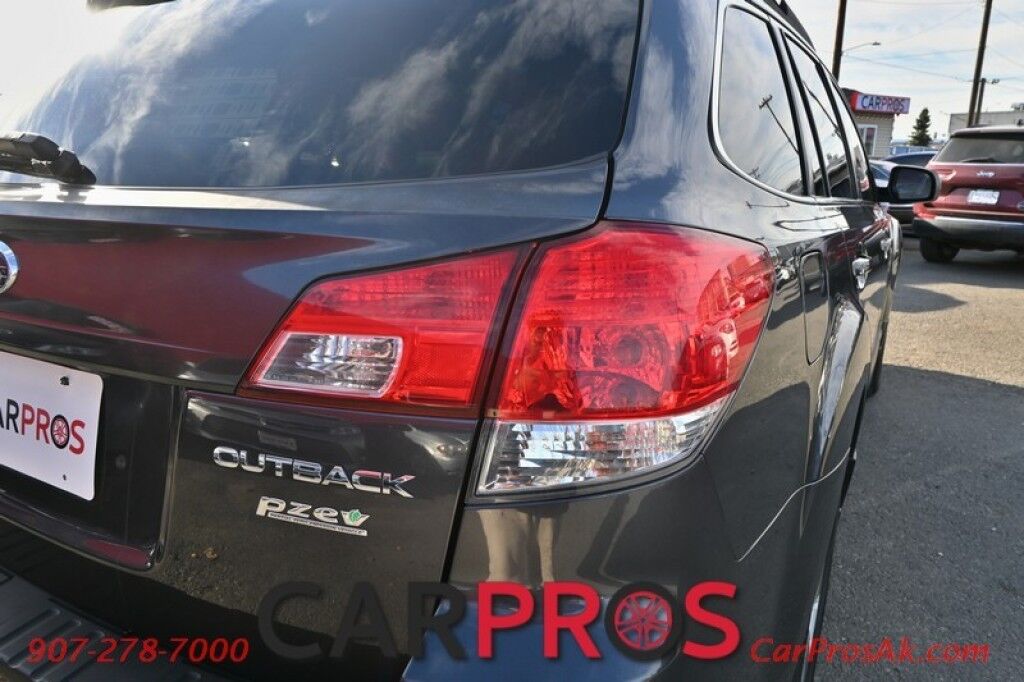 2012 Subaru Outback 2.5i Premium - All Wheel Drive - Automatic - Power & Heated Cloth Seats - Power Mirrors, Windows & Door Locks - Keyless Entry - Auto Dimming Rearview Mirror w/ Garage Door Opener - 1 Owner Anchorage AK