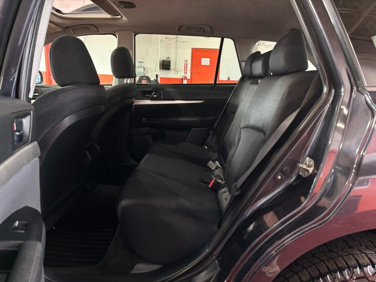 2012 Subaru Outback 2.5i Premium Franklin OH