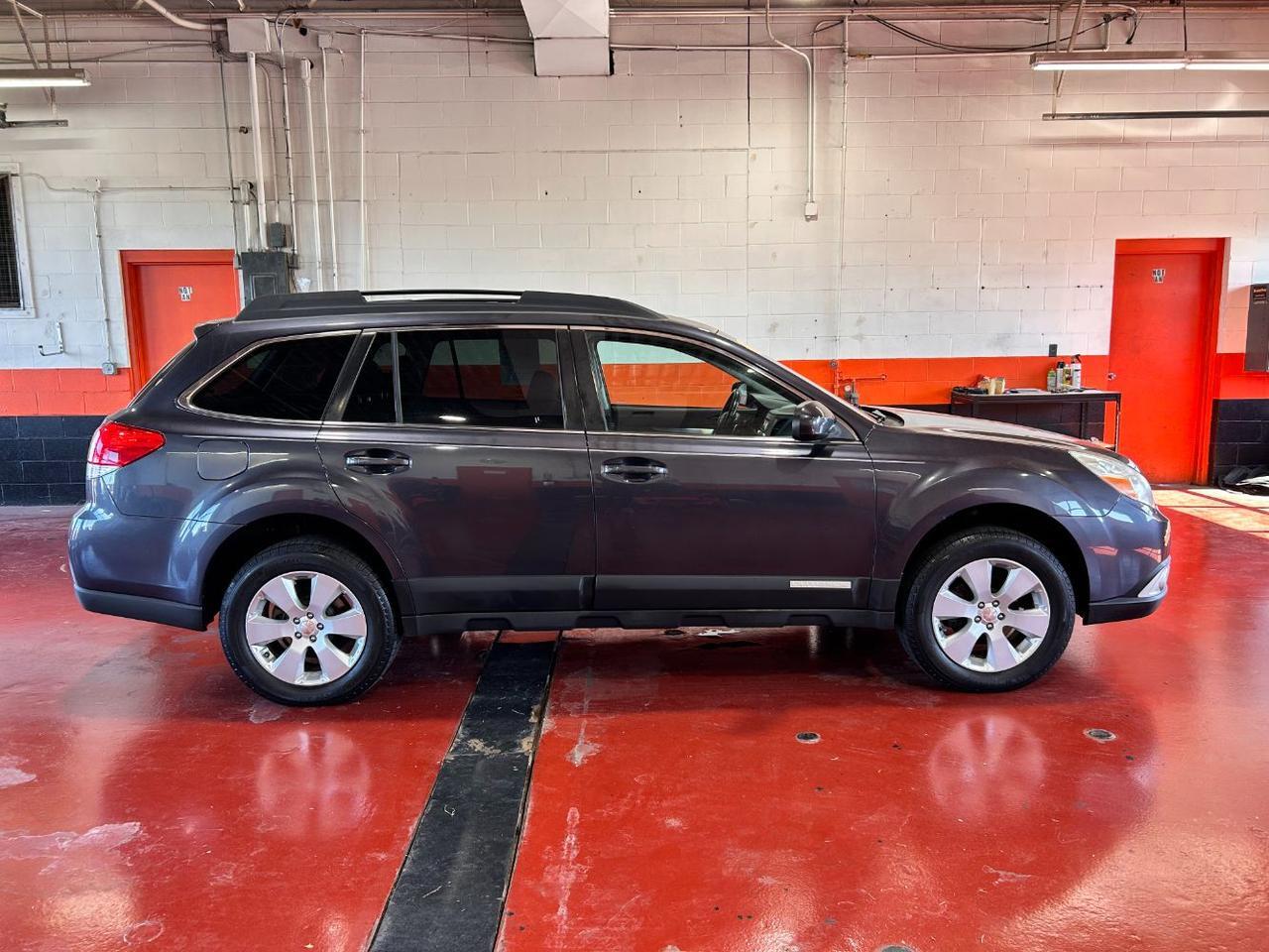 2012 Subaru Outback 2.5i Premium