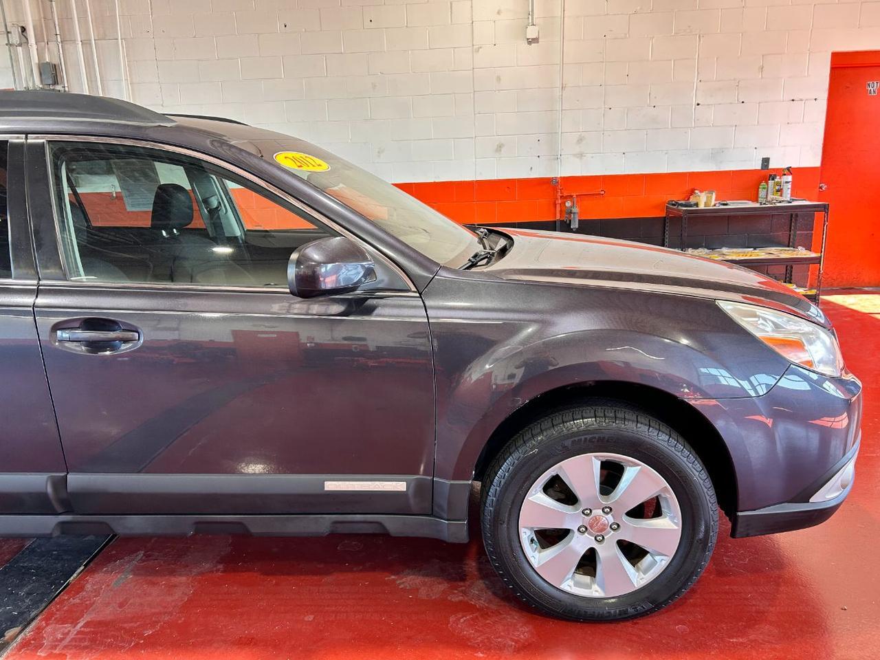 2012 Subaru Outback 2.5i Premium Franklin OH