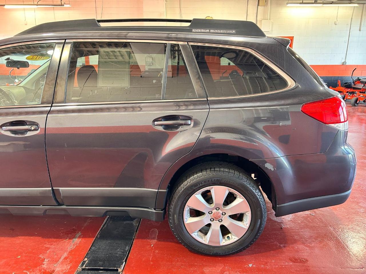 2012 Subaru Outback 2.5i Premium Franklin OH