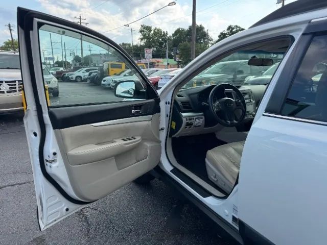 2012 Subaru Outback 2.5i Premium Wagon 4D Cincinnati OH