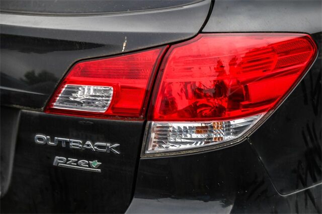 2012 Subaru Outback 2.5i Premium Renton WA