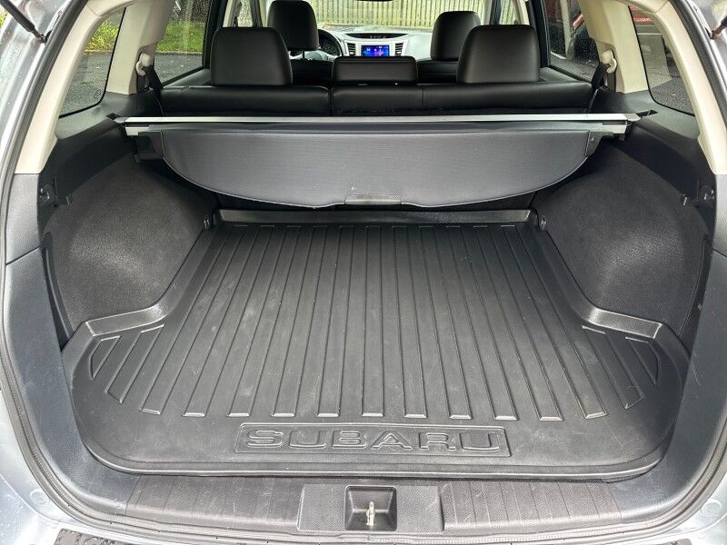 2012 Subaru Outback 3.6R Limited AWD/4WD w/ Moonroof Pkg Arlington VA